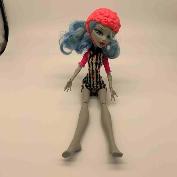 Mattel Other - Monster‎ High Ghoulia Yelps Skulltimate Roller Maze Doll
